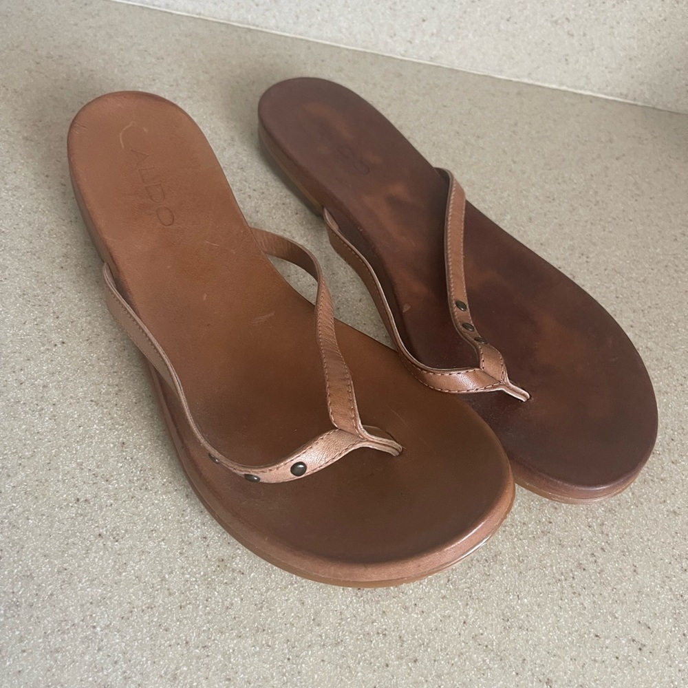 ALDO women’s flip flops - size 7.5